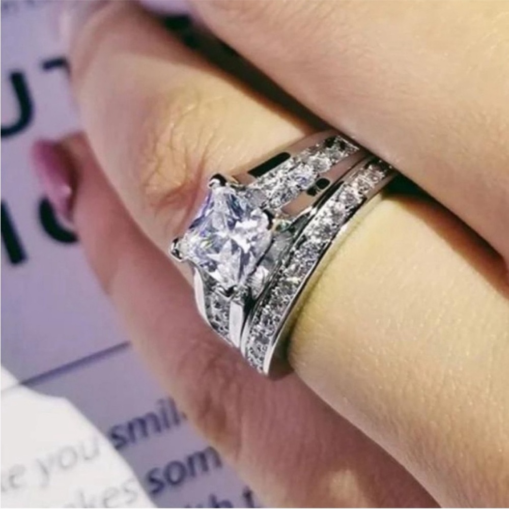 Princess Cut Bridal FiNAL DROP Fashion Jewelry will not Tarnish or Fade - Picture 3 of 8